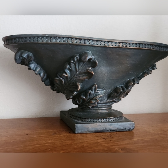 Antique Grey Vase - Picture 9 of 14